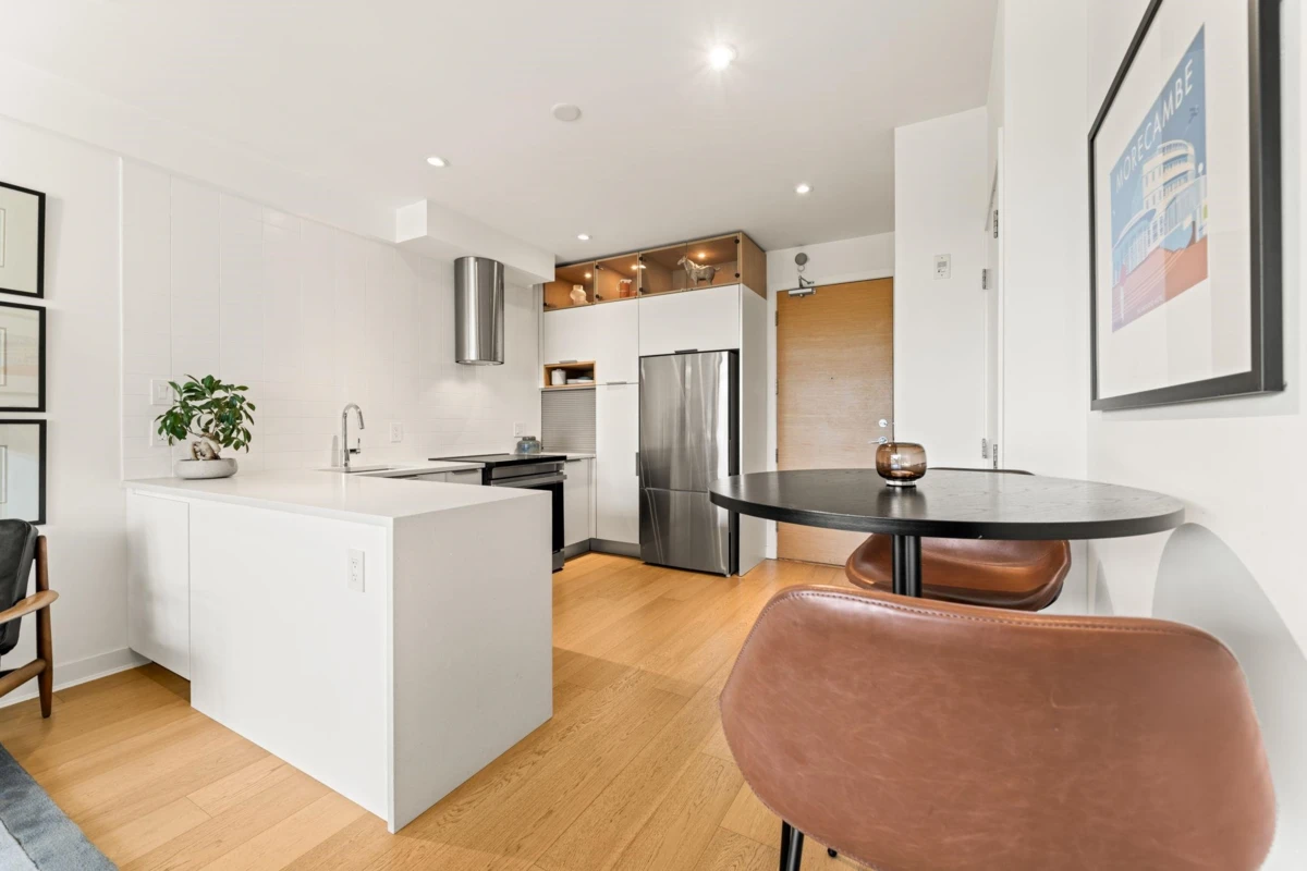 Family Room Photo of 401 1808 W 1st Avenue, Vancouver, BC