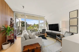401 1808 W 1st Avenue, Vancouver, BC