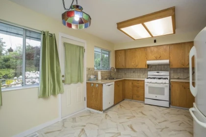 Pantry Photo of 12104 261 Street, Maple Ridge, BC