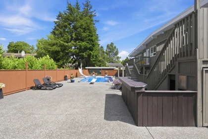 Hot Tub / Spa Photo of 1679 58 Street, Delta, BC