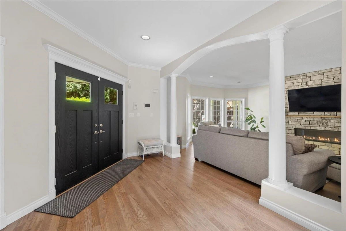 Dining Area Photo of 16248 59 Avenue, Surrey, BC