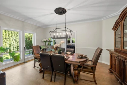 Breakfast Nook Photo of 16248 59 Avenue, Surrey, BC