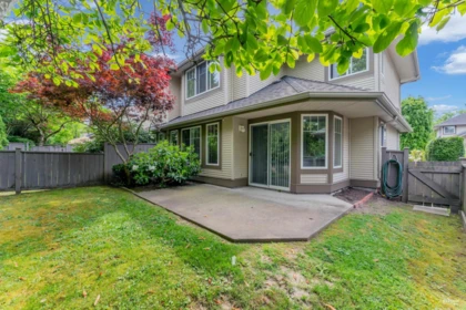 Office / Den Photo of 76 8888 151 Street, Surrey, BC