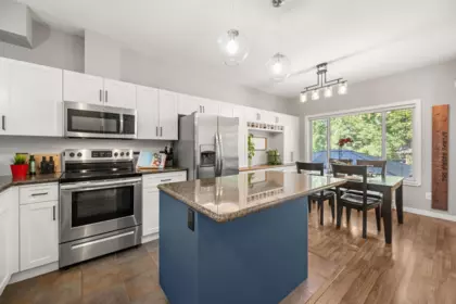 75 18701 66 Avenue, Surrey, BC, Surrey — Townhouse for sale
