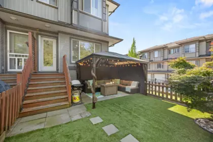 Front Yard Photo of 75 18701 66 Avenue, Surrey, BC