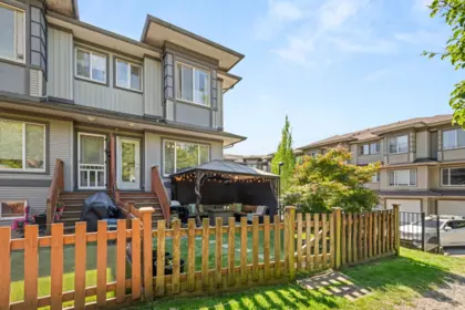 Swimming Pool Photo of 75 18701 66 Avenue, Surrey, BC