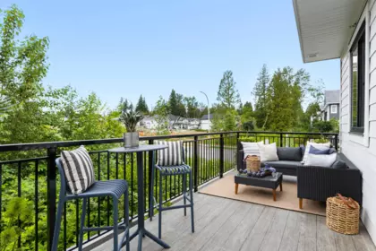 Front Yard Photo of 49 7918 204b Street, Langley, BC