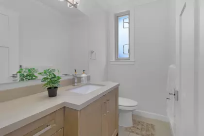 Powder Room Photo of 31 16127 87 Avenue, Surrey, BC