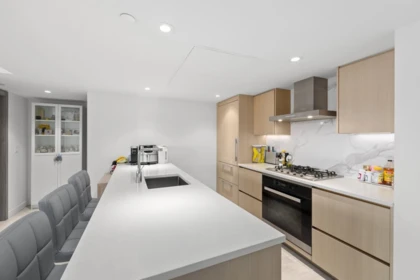 Kitchen Photo of 1281 8608 Hazelbridge Way, Richmond, BC