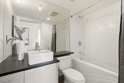 Powder Room Photo of 3302 33 Smithe Street, Vancouver, BC