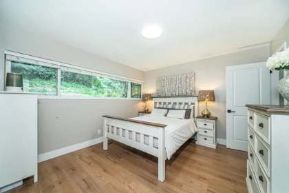 Basement Recreation Room Photo of 880 Jefferson Avenue, West Vancouver, BC