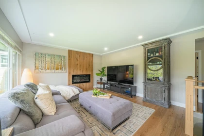 Pantry Photo of 880 Jefferson Avenue, West Vancouver, BC