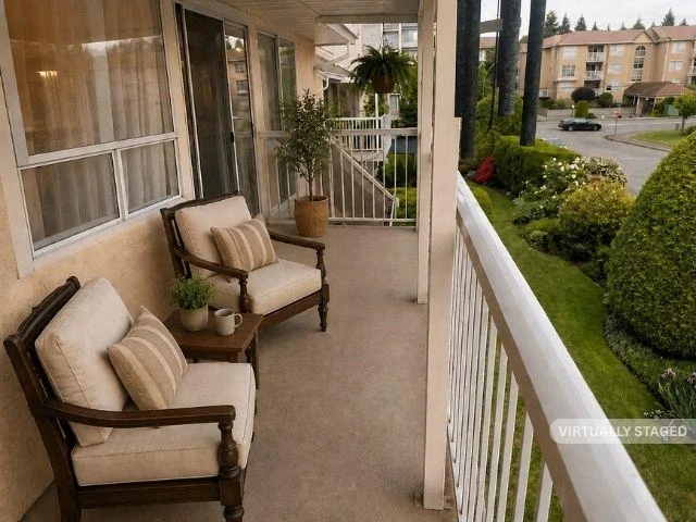 Dining Area Photo of 12 2475 Emerson Street, Abbotsford, BC