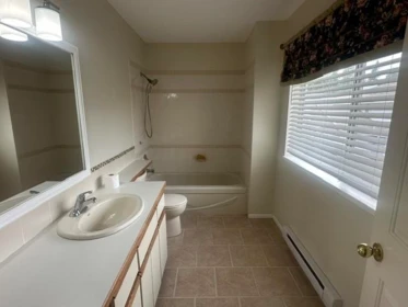 Kitchen Photo of 12 2475 Emerson Street, Abbotsford, BC