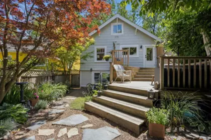 Staircase Photo of 1255 E 23rd Avenue, Vancouver, BC