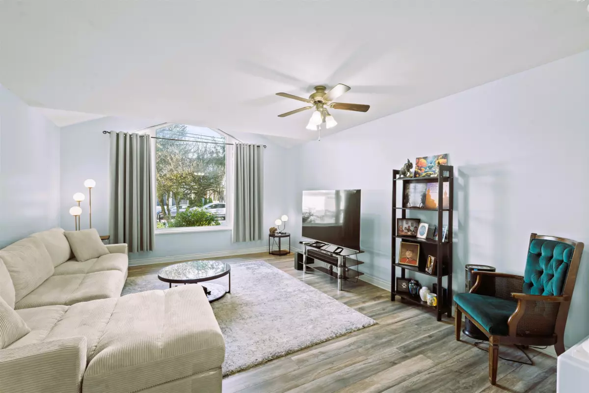 Living Room Photo of 9067 Trattle Street, Langley, BC