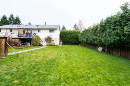 1835 King George Boulevard, Surrey, BC, Surrey — Half Duplex for sale