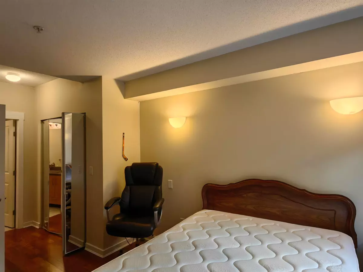 Family Room Photo of 2547 East Mall, Vancouver, BC