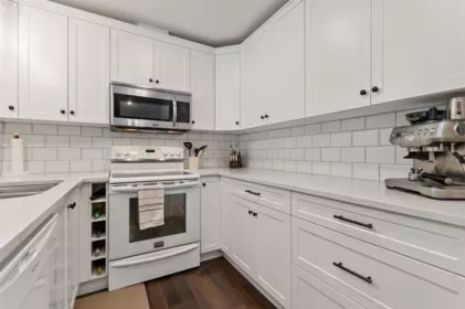 Kitchen Photo of 50 45640 Storey Avenue, Chilliwack, BC