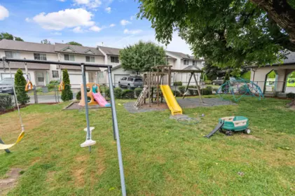 Swimming Pool Photo of 50 45640 Storey Avenue, Chilliwack, BC