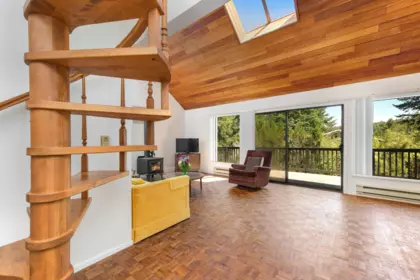 Staircase Photo of 177 Spinnaker Drive, Mayne Island, BC