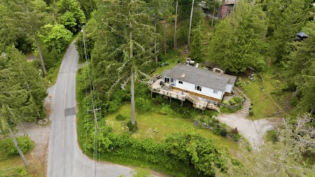 4580 Rondeview Road, Madeira Park, BC, Madeira Park — Manufactured On Land for sale
