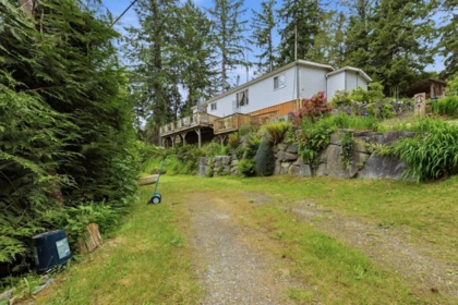 Swimming Pool Photo of 4580 Rondeview Road, Madeira Park, BC