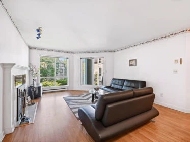 221 7435 Moffatt Road, Richmond, BC, Richmond — Apartment/Condo for sale