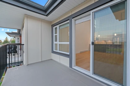 Outdoor Patio Photo of 410 22562 121 Avenue, Maple Ridge, BC