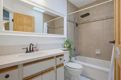 Guest Bathroom Photo of 6079 173a Street, Surrey, BC