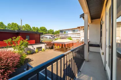 Backyard Photo of 2277 E 28th Avenue, Vancouver, BC