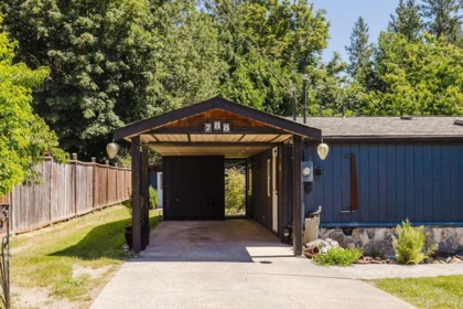 788 Mountainview Drive, Gibsons, BC, Gibsons — Single Family Residence for sale