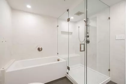 Entry Foyer Photo of 403 1188 Quebec Street, Vancouver, BC