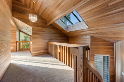 Entry Foyer Photo of 2732 2774 Lucern Crescent, Abbotsford, BC