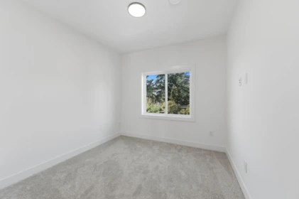 Laundry Room Photo of 8233 114 Street, Delta, BC