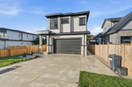 8233 114 Street, Delta, BC