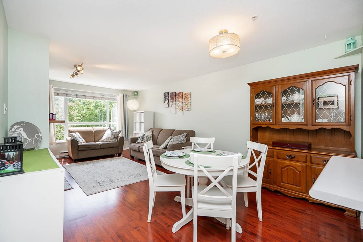 Dining Area Photo of 206 2559 Parkview Lane, Port Coquitlam, BC