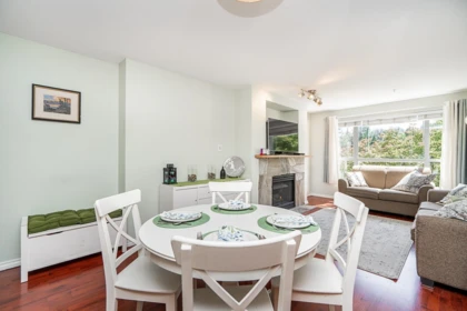 Kitchen Photo of 206 2559 Parkview Lane, Port Coquitlam, BC