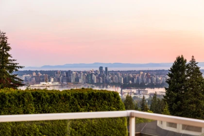 Office / Den Photo of 4350 Starlight Way, North Vancouver, BC