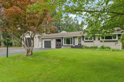 32955 Dewdney Trunk Road, Mission, BC, Mission — Single Family Residence for sale