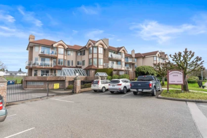 208 32669 George Ferguson Way, Abbotsford, BC, Abbotsford — Apartment/Condo for sale
