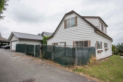 12393 Gray Street, Maple Ridge, BC, Maple Ridge — Single Family Residence for sale