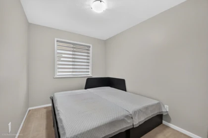 Office / Den Photo of 9416 163a Street, Surrey, BC
