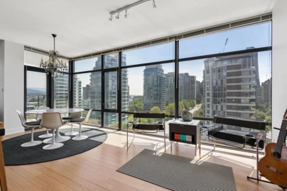 Breakfast Nook Photo of 1001 1863 Alberni Street, Vancouver, BC