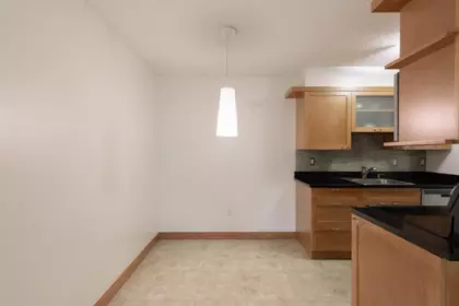 203 3680 W 7th Avenue, Vancouver, BC, Vancouver — Apartment/Condo for sale