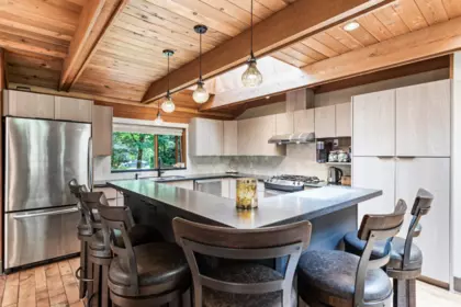 Breakfast Nook Photo of 22567 127 Avenue, Maple Ridge, BC