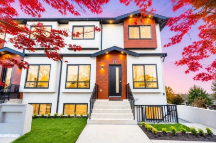 1 6692 Napier Street, Burnaby, BC, Burnaby — Half Duplex for sale