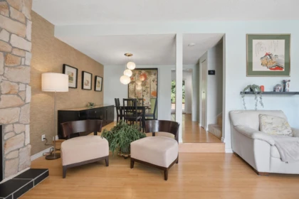 Breakfast Nook Photo of 539 Ioco Road, Port Moody, BC