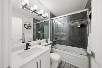 Basement Recreation Room Photo of 8 7056 192 Street, Surrey, BC