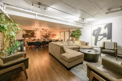 Hallway Photo of 104 1500 Pendrell Street, Vancouver, BC